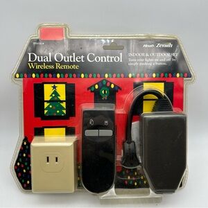 Vtg Zenith Indoor Outdoor Outlet SET w/ Wireless Remote Control Holiday Lights